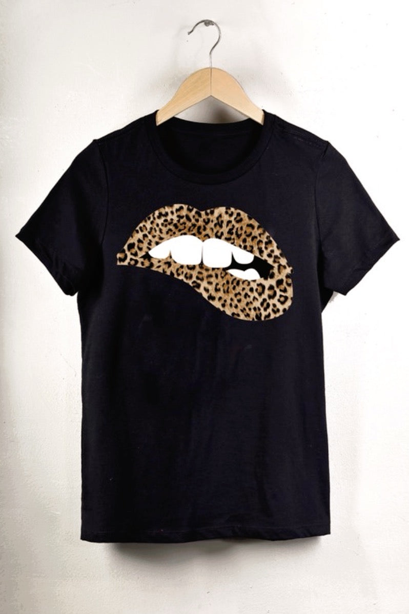 Molly Graphic T-Shirt